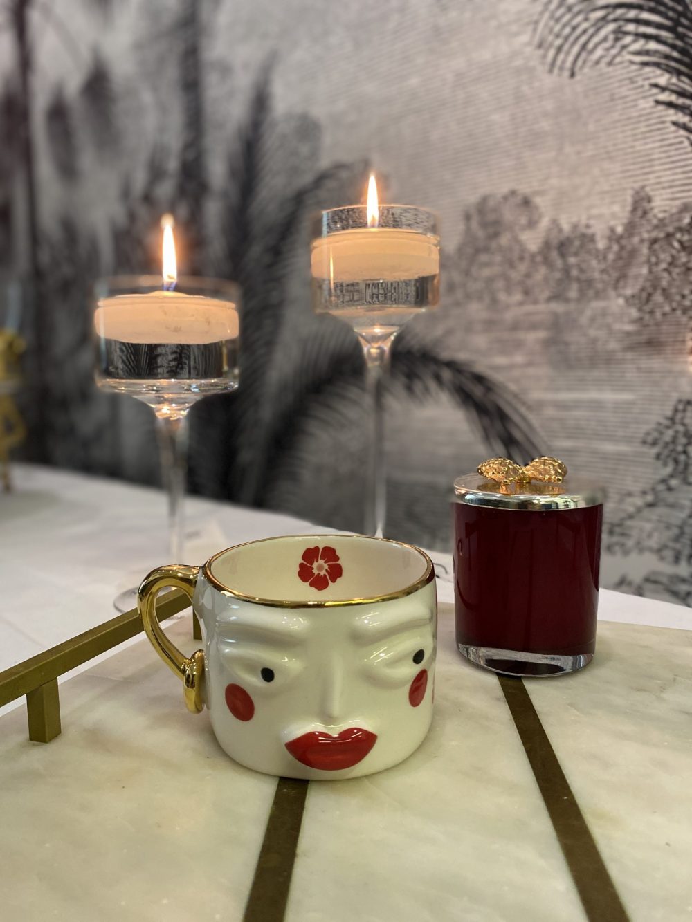 Rukiye Red Bloom Kırmızı Makyaj Mug